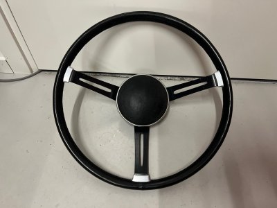 steering wheel 2002Ti.jpg