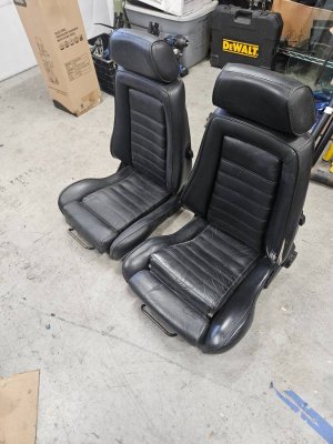 E24_recaro_seat01.jpg