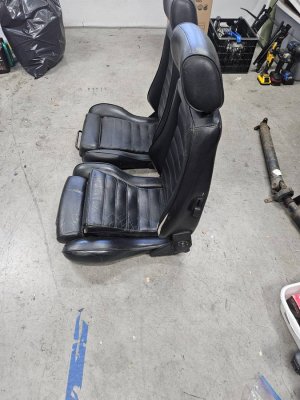 E24_recaro_seat02.jpg