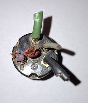 ignition_switch connections.jpg ignition_switch connections.jpg