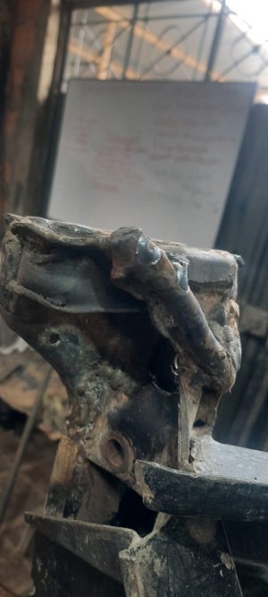 Front frame 101.jpeg