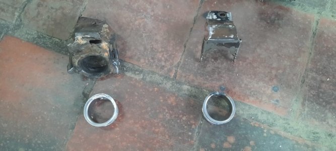 Front frame 104.jpeg