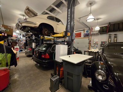 20260124-car arrives 02.jpg