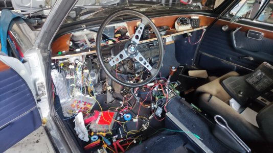 Zerlegter Innenraum Kabellage.jpeg