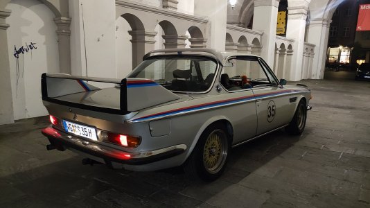 BMW E9 Heckansicht.jpg