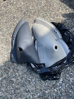 trunk wheel arch covers.JPG