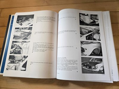 20261016-repro books-04.jpg