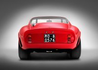 1962-Ferrari-250-GTO-Berlinetta-rear-end-02.jpg