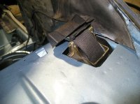 seat belts - rear parcel 3.jpg