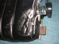 wire latch.jpg