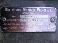 BMW VIN.jpg