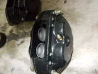 Neal 2800CS brake calipers 08282018 048.JPG