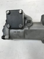 E3 E9 Manual Steering box 7.JPG
