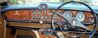 Jag Mk 10 dash.jpg