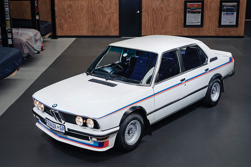 www.tradeuniquecars.com.au