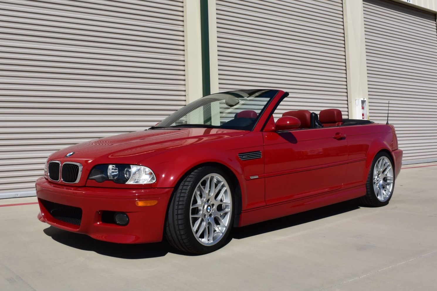 bringatrailer.com