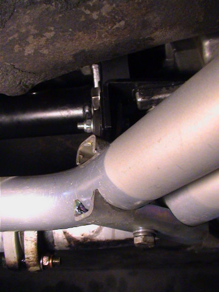 TJ_exhaust_hanger2.jpg