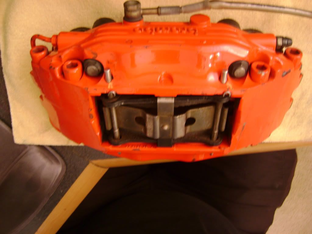 brembogtcalipers006.jpg