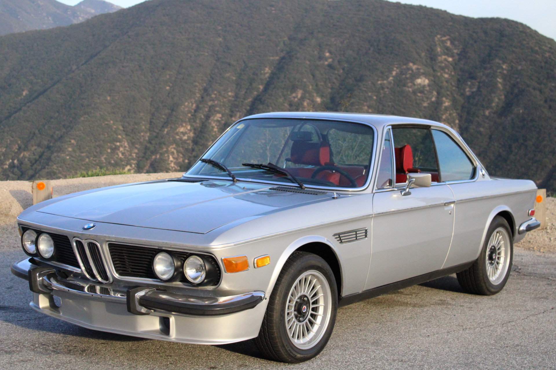 bringatrailer.com