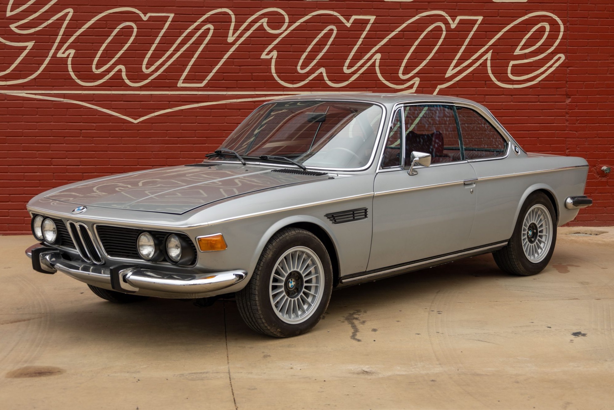 bringatrailer.com
