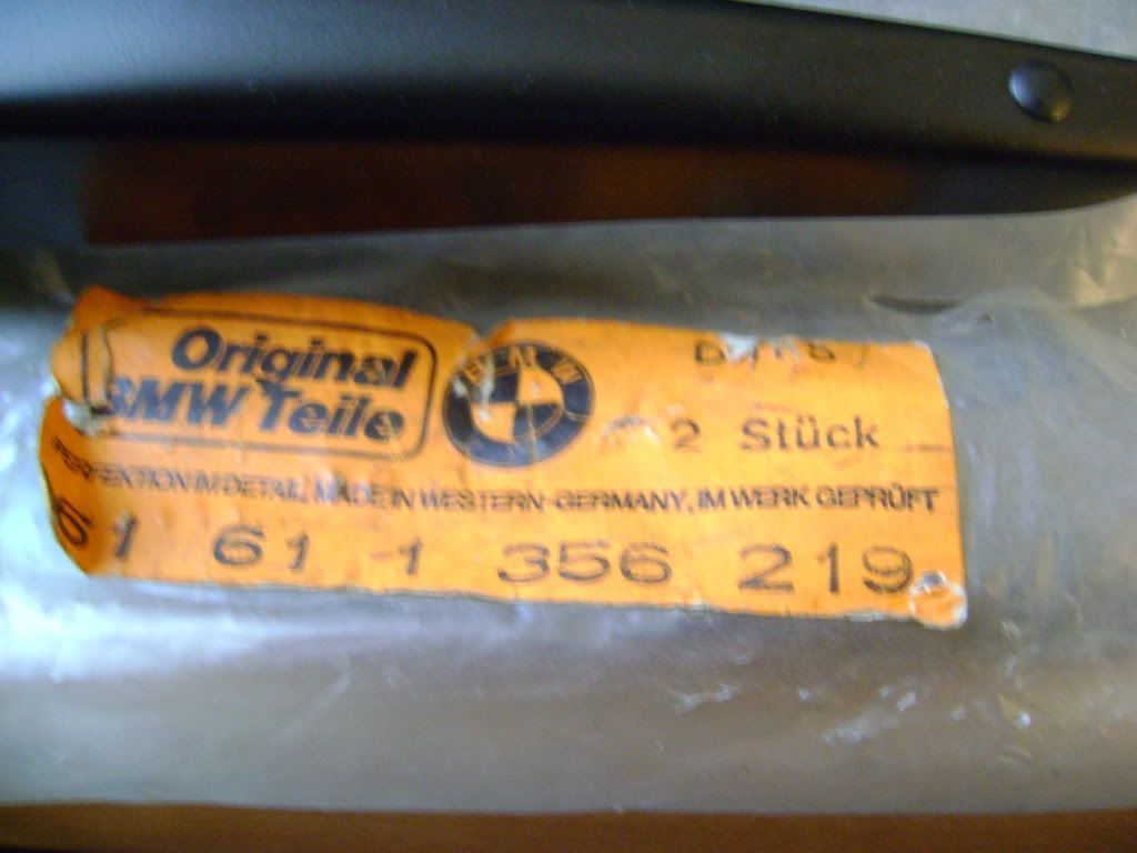 2002selling036.jpg