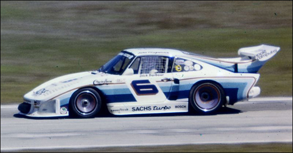 www.dailysportscar.com