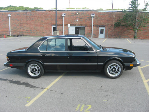 9XR9mZZ.jpg
