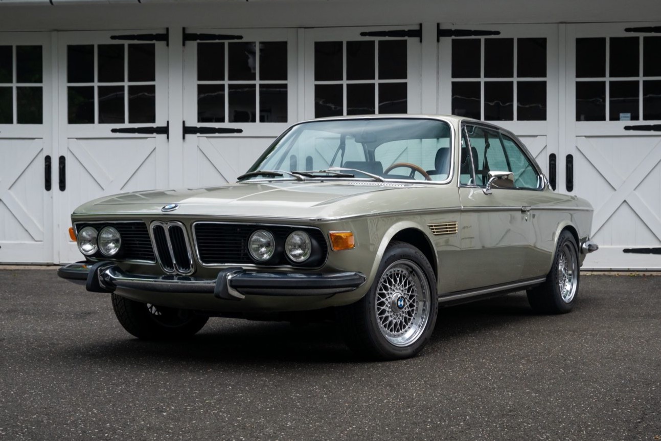 bringatrailer.com