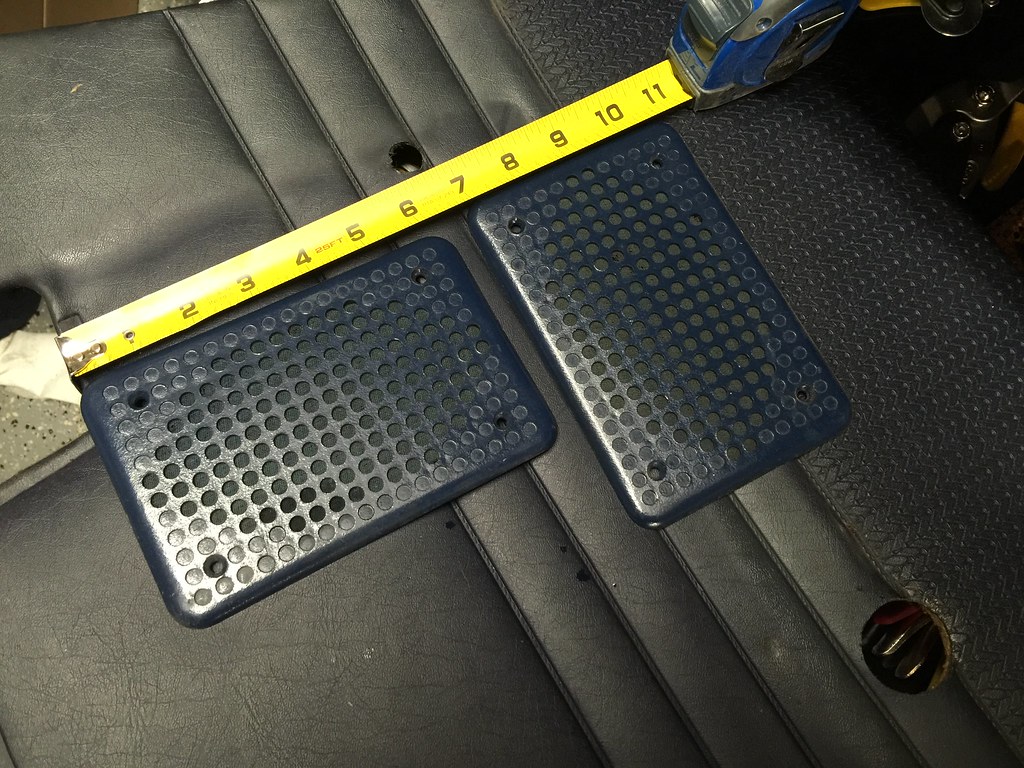 26259753424_f47ef76902_b.jpg