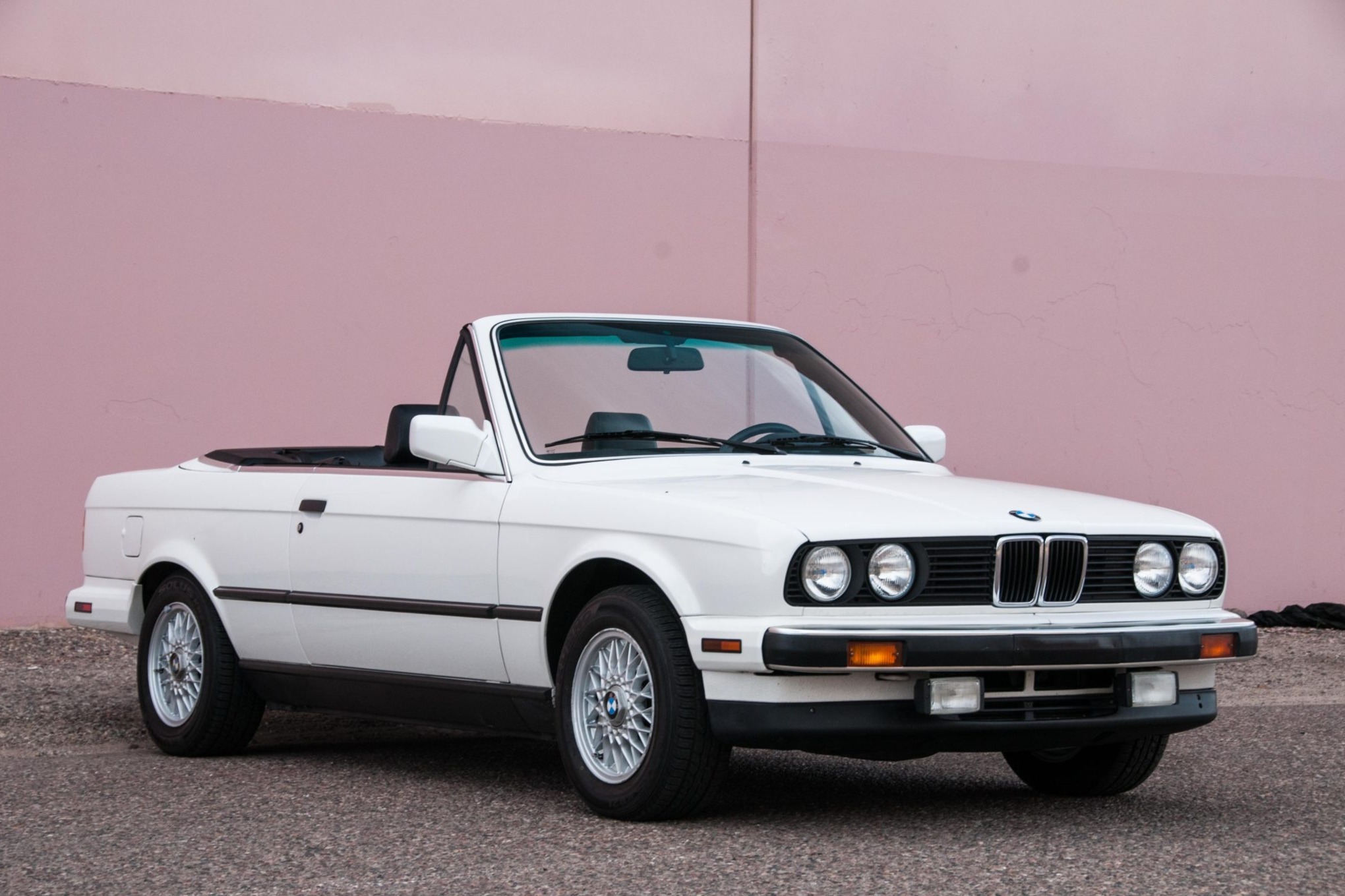 bringatrailer.com