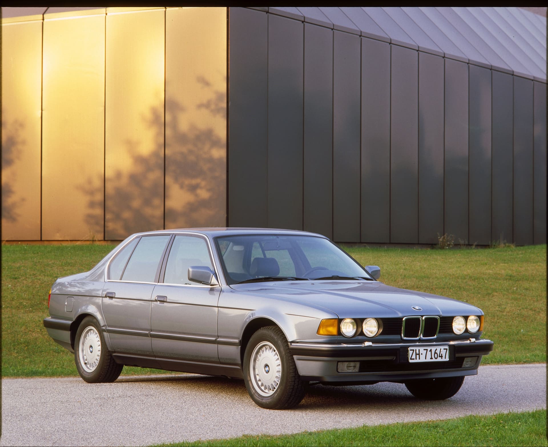 www.bmwblog.com