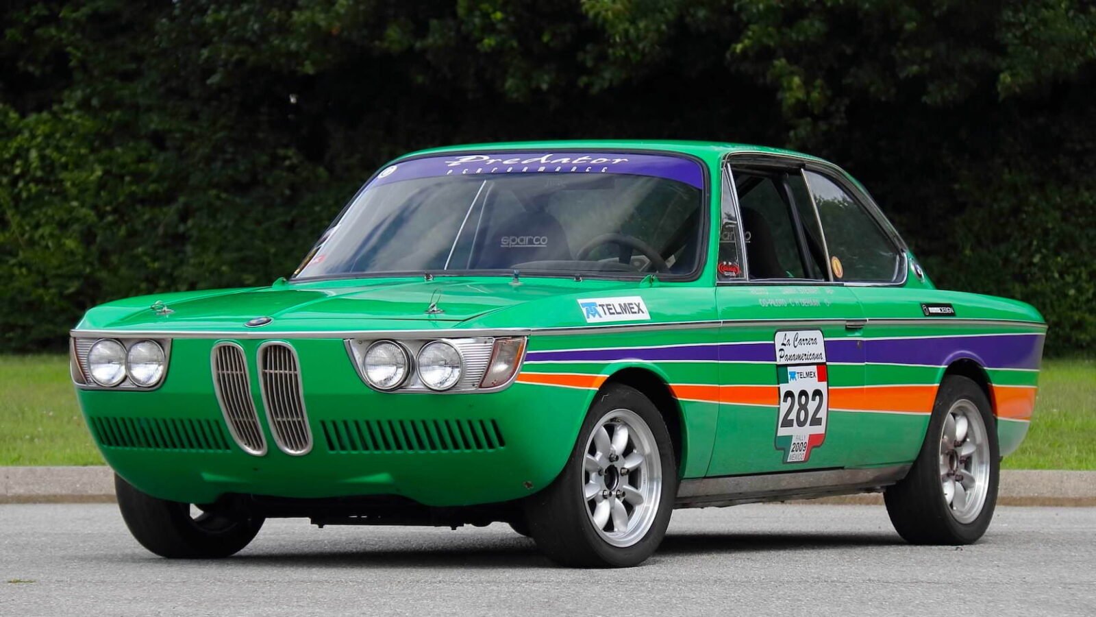 BMW-2000-CS-1600x900.jpg