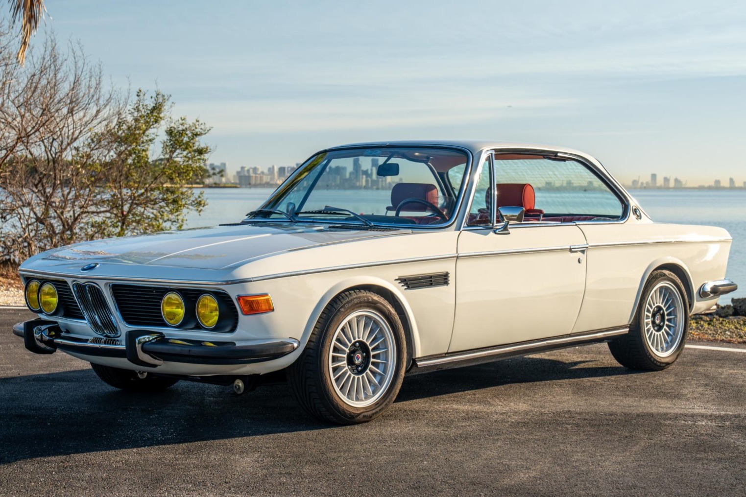 bringatrailer.com