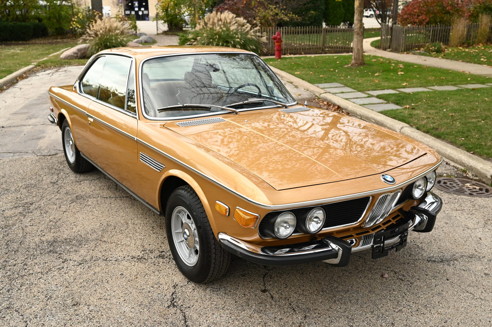 bringatrailer.com