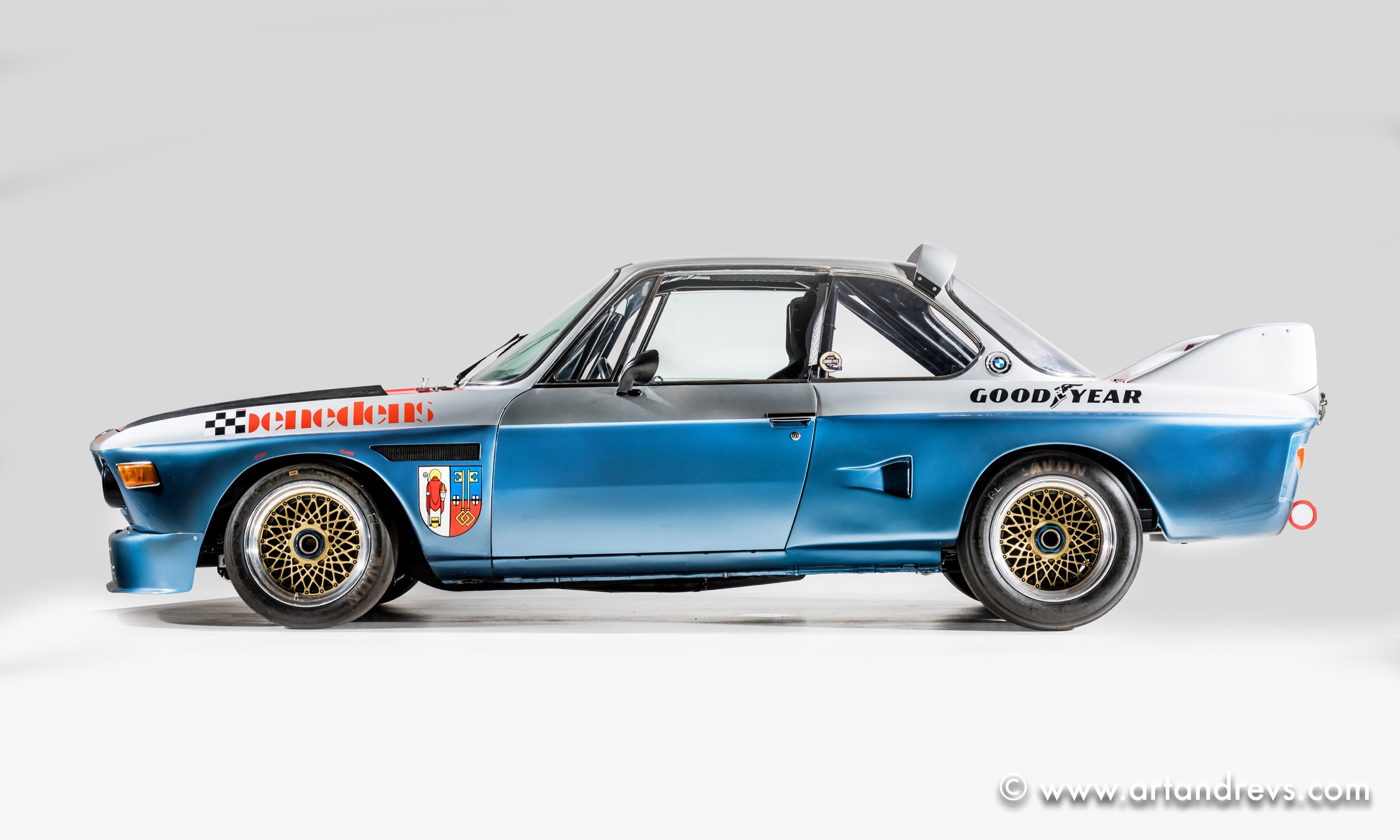 www.classicdriver.com