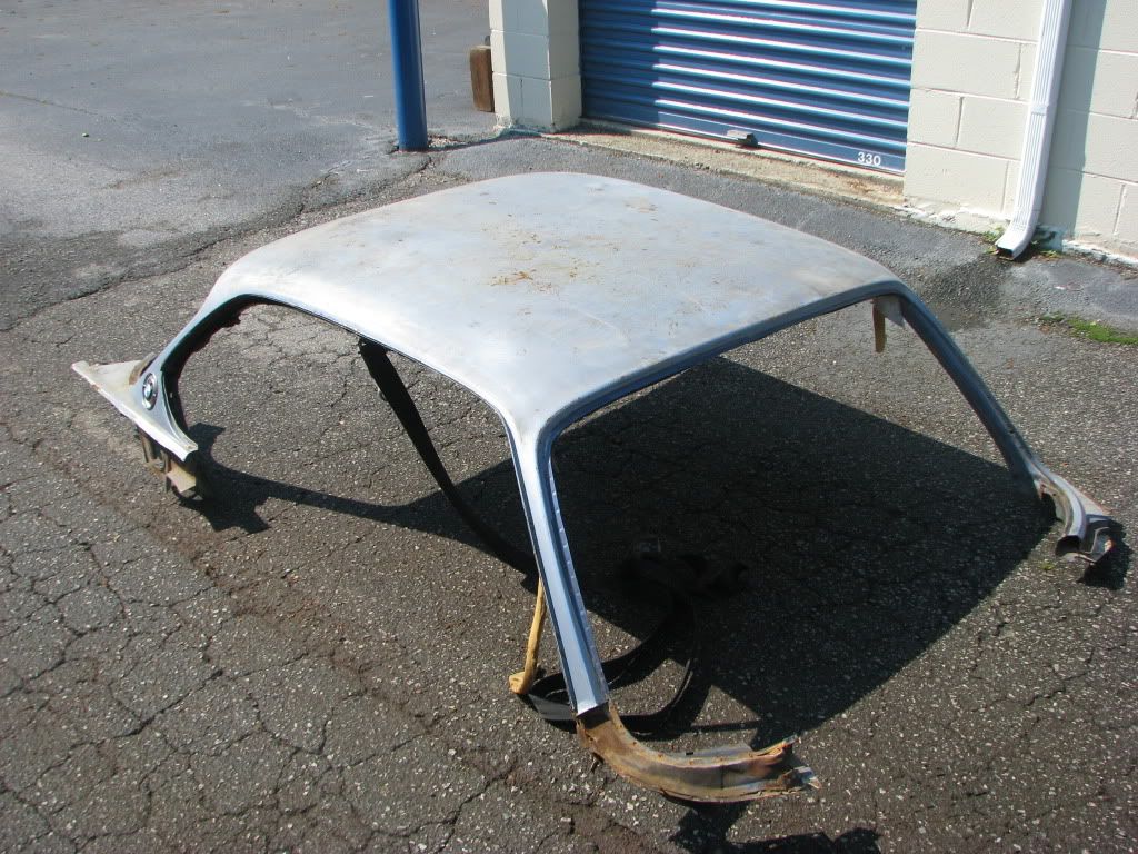 Wheelsandroof015.jpg
