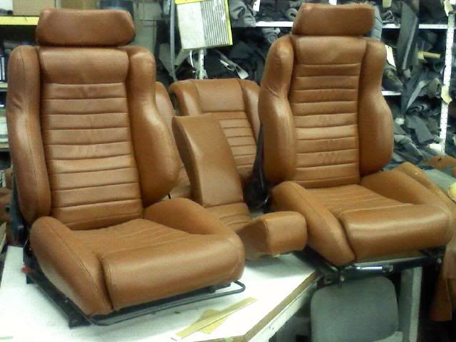 E9_Seats_Front.jpg