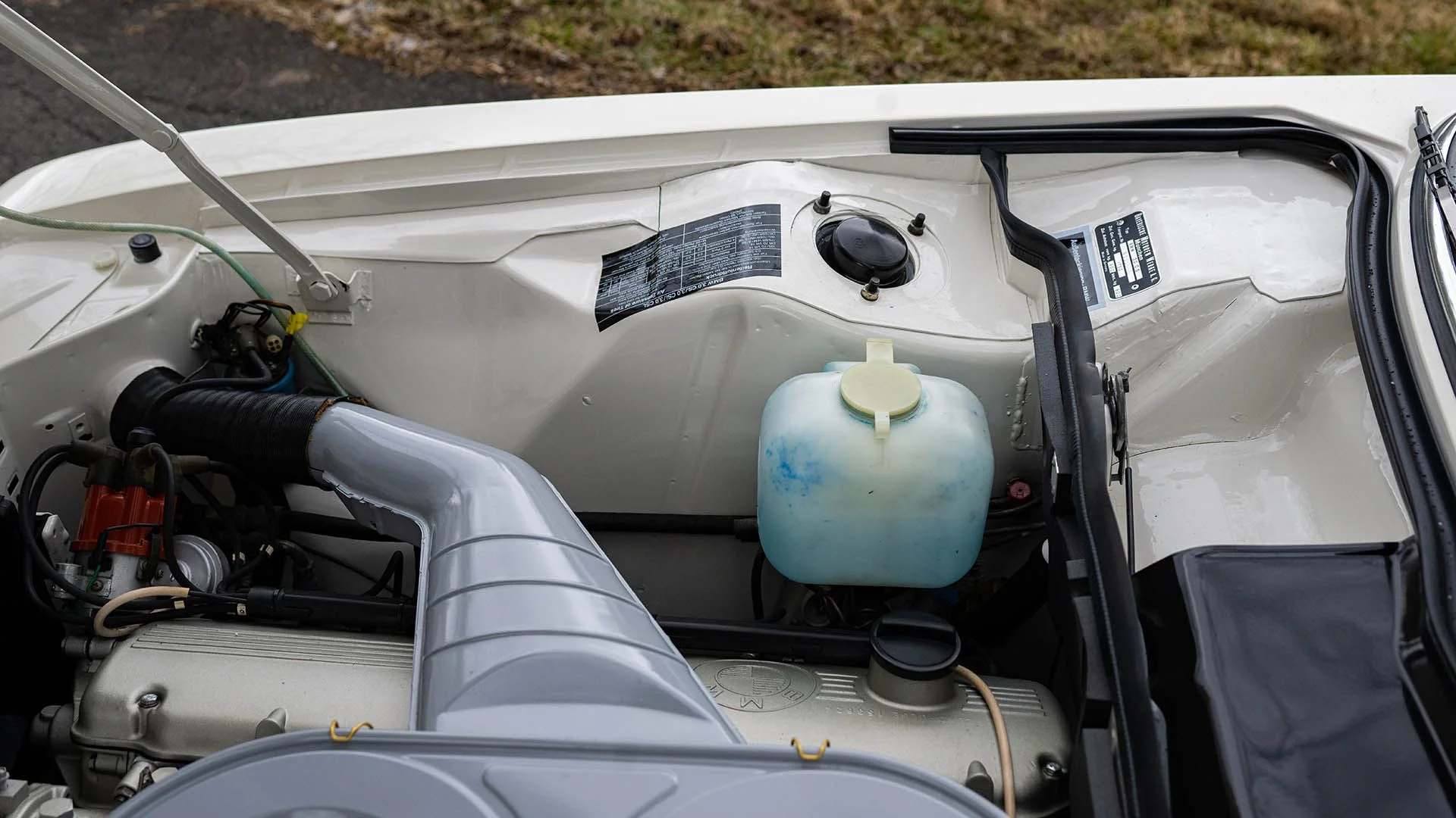 1974-bmw-3-0-cs.webp