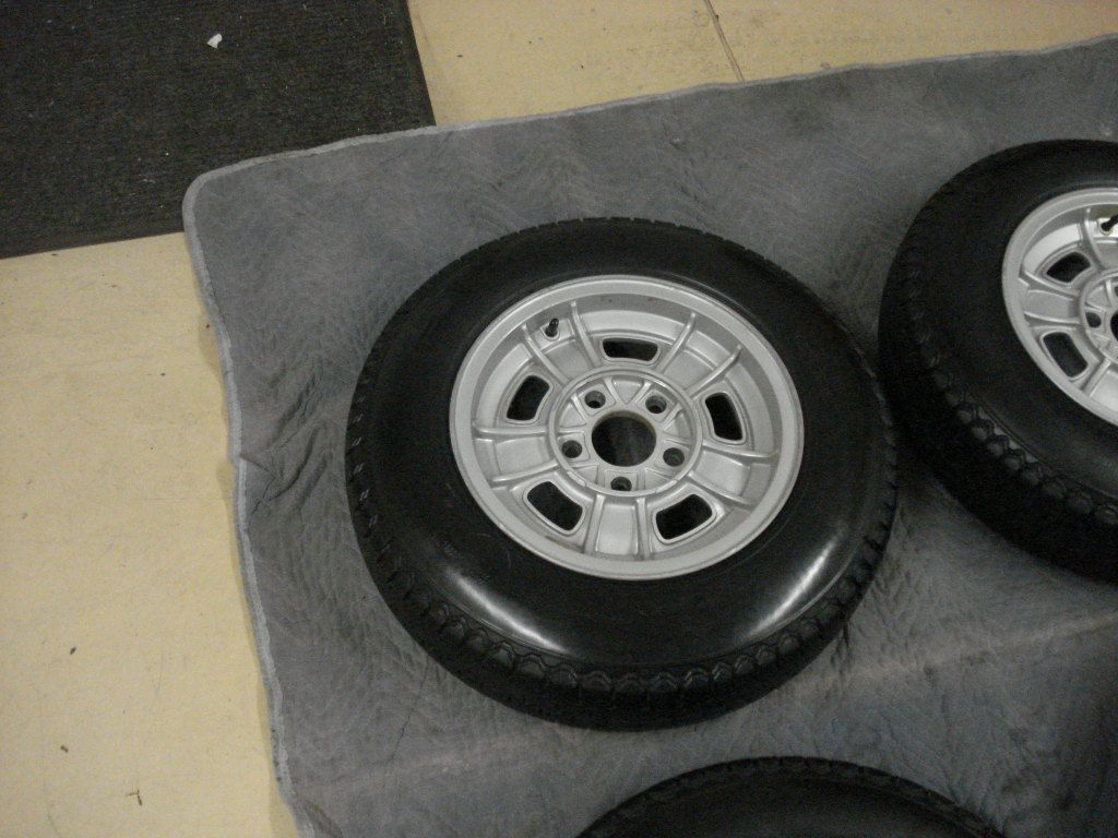 BMWCsWheelsOriginal003.jpg