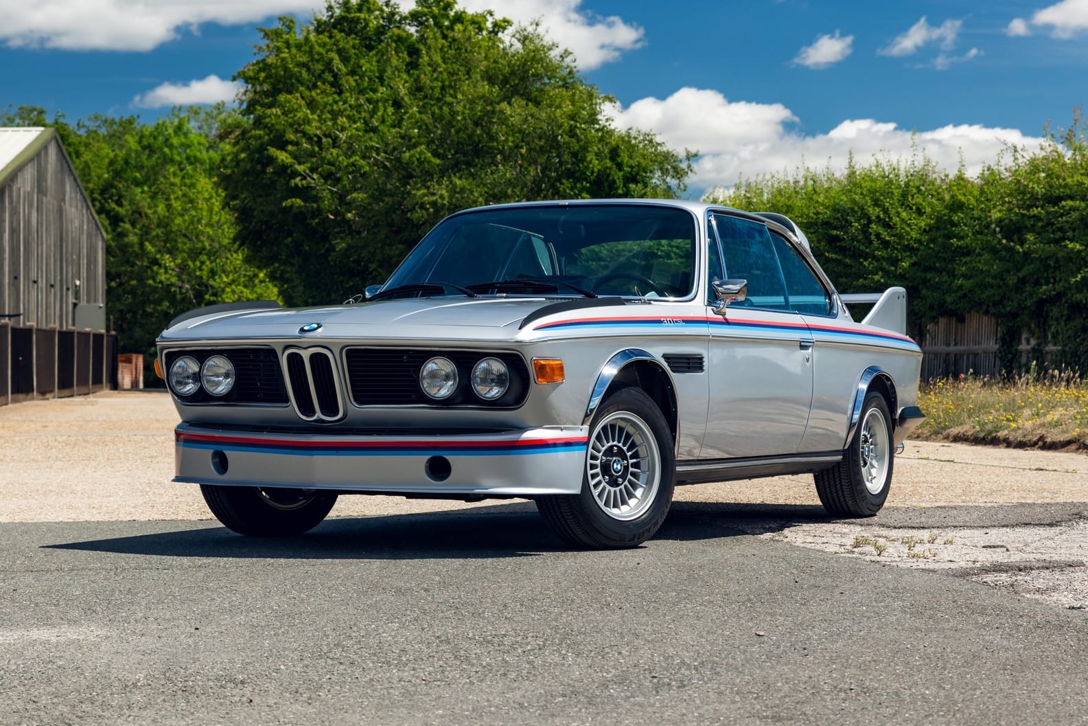 bringatrailer.com