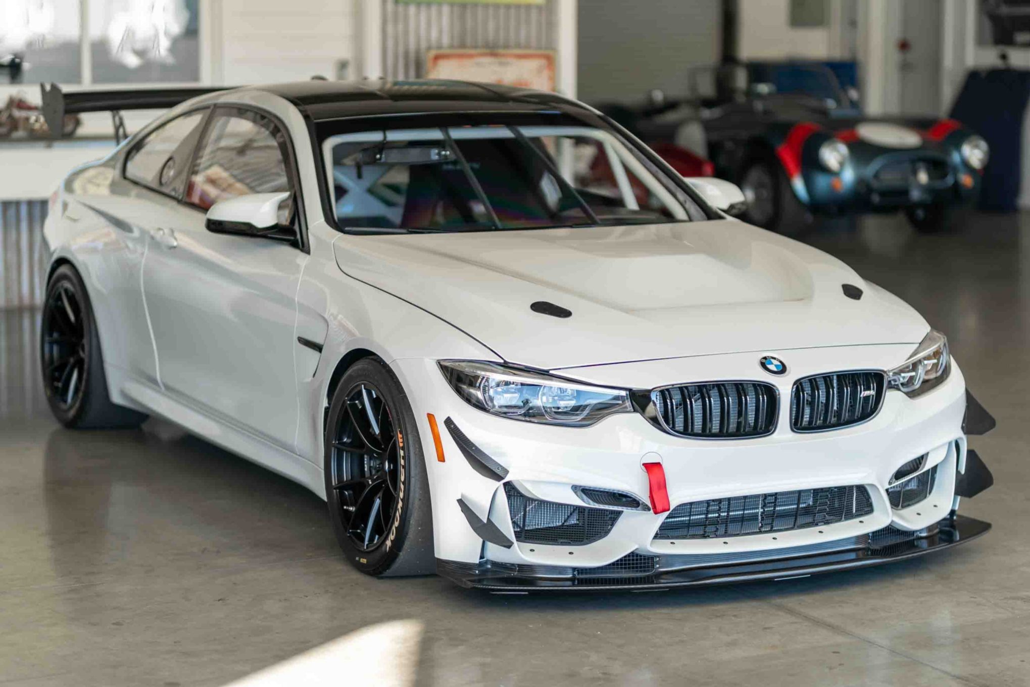 bringatrailer.com