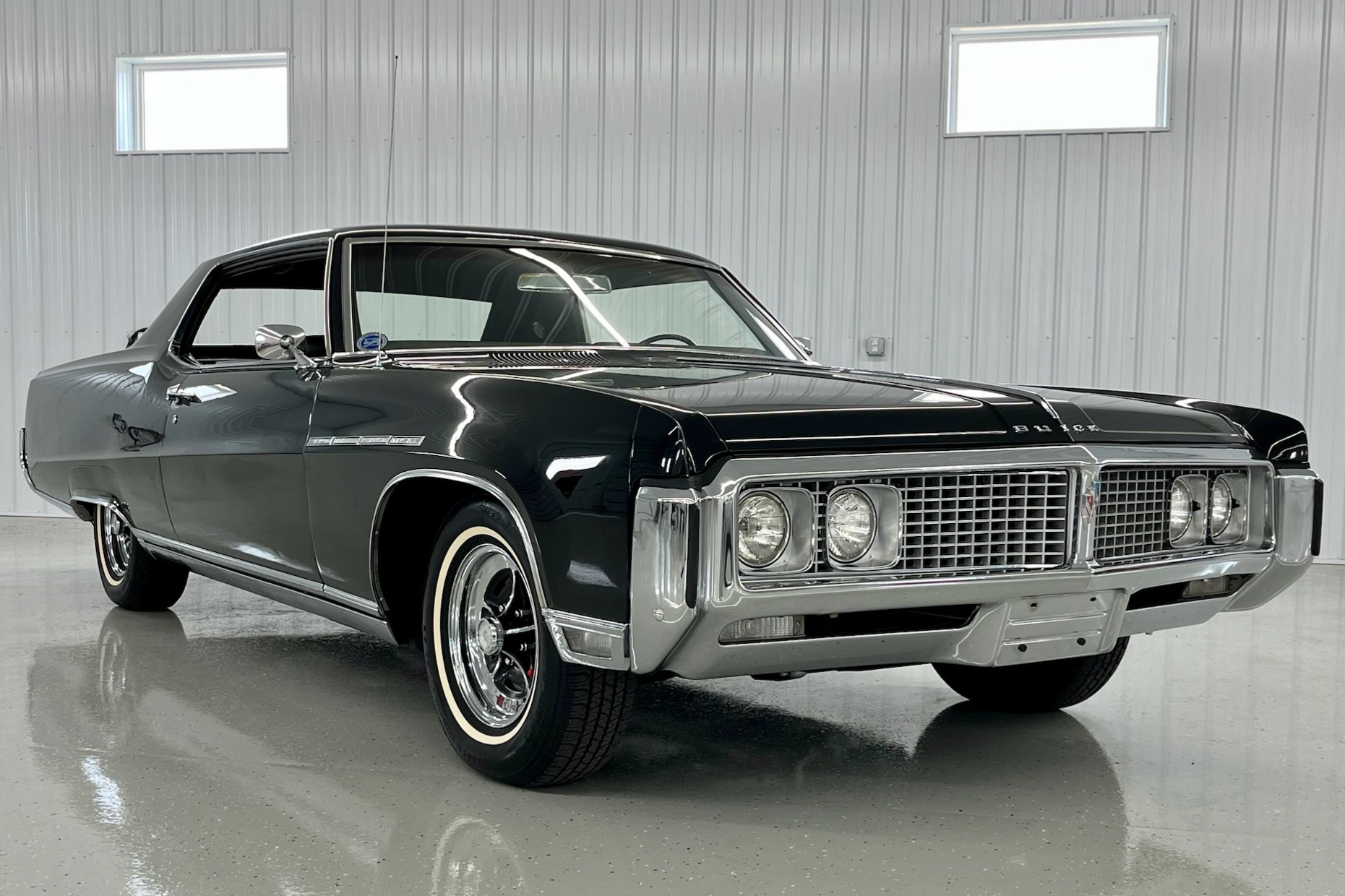 bringatrailer.com
