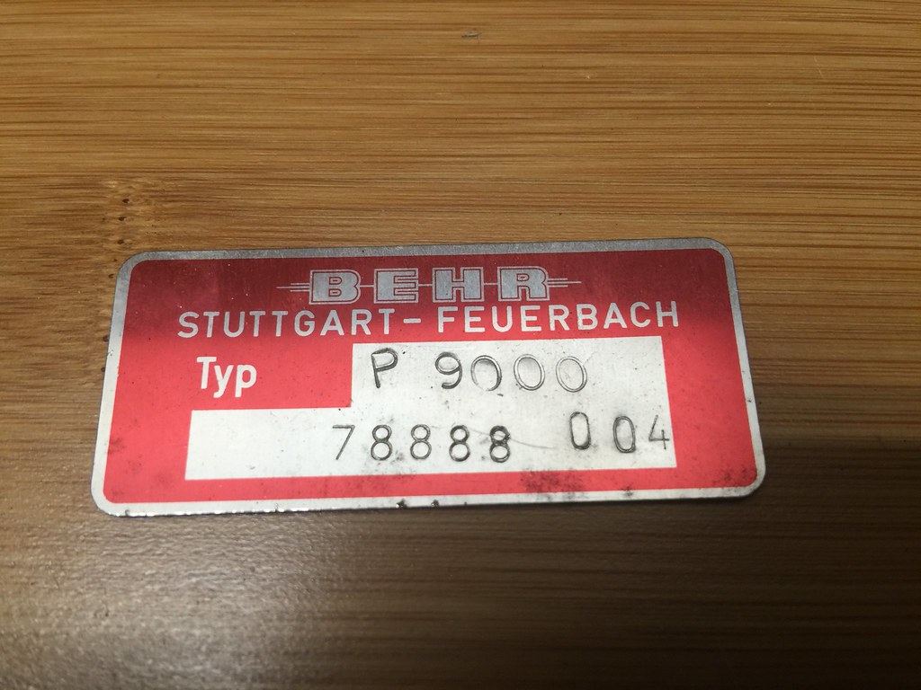 27790882561_e28f8e136f_b.jpg