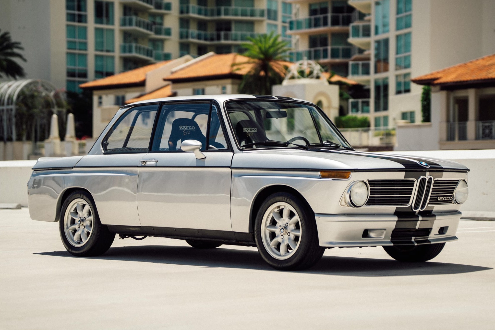 bringatrailer.com