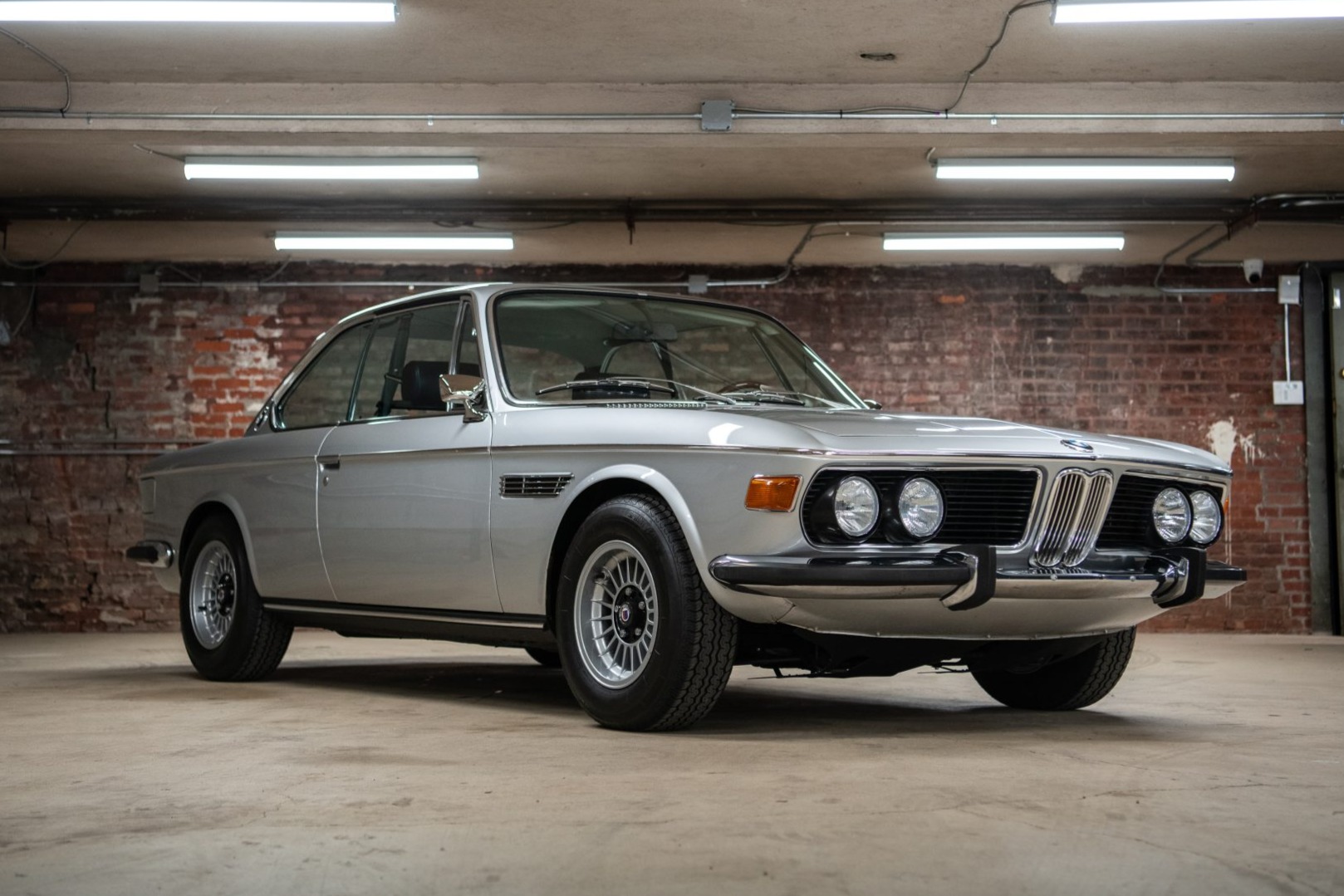 bringatrailer.com