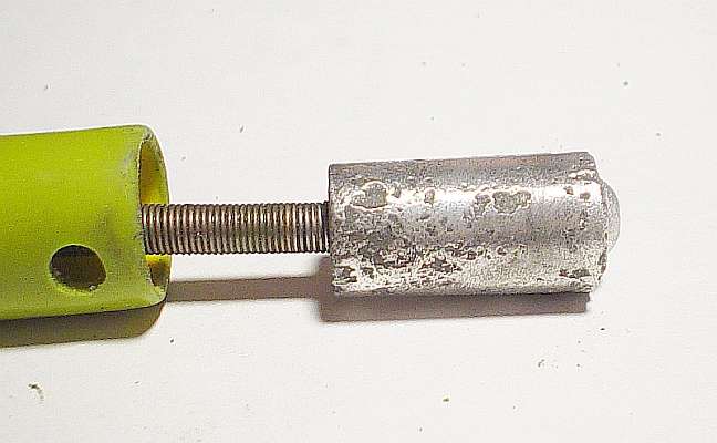 pitting1jl2.jpg