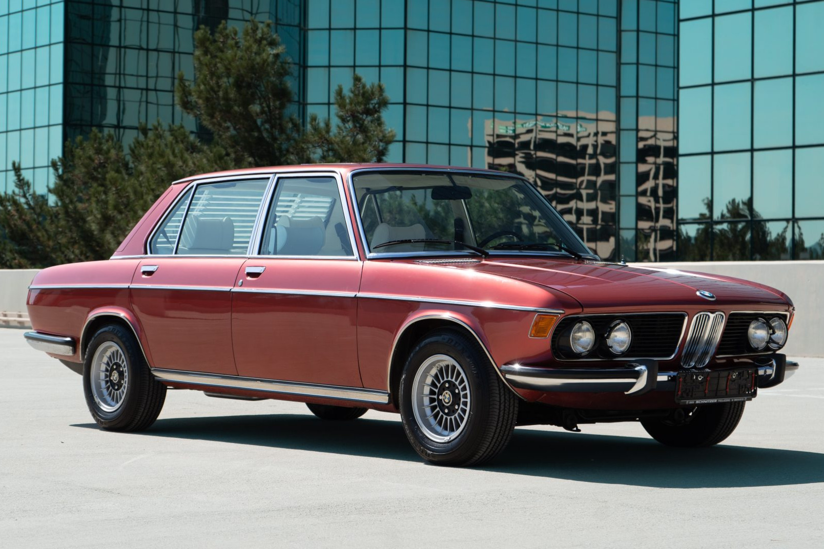 bringatrailer.com