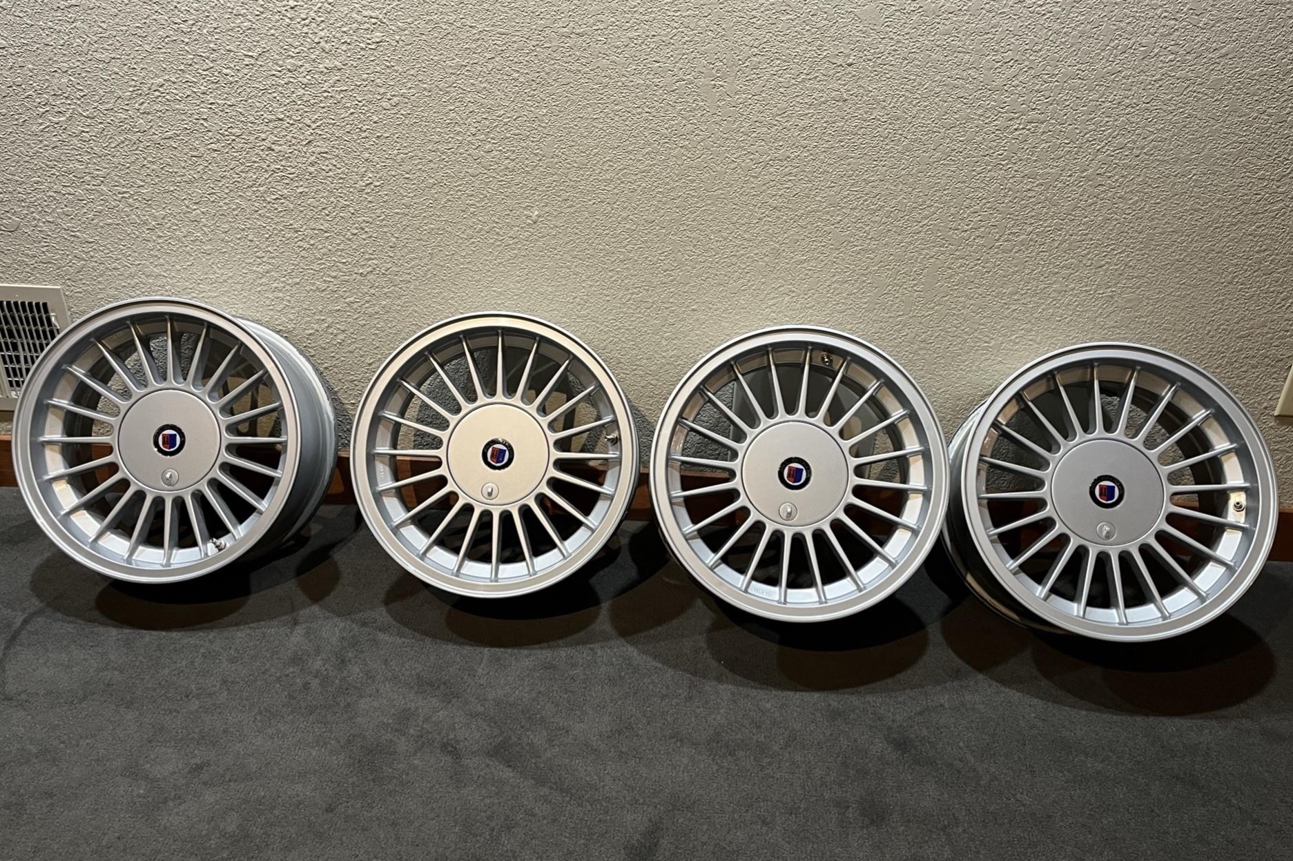 bringatrailer.com