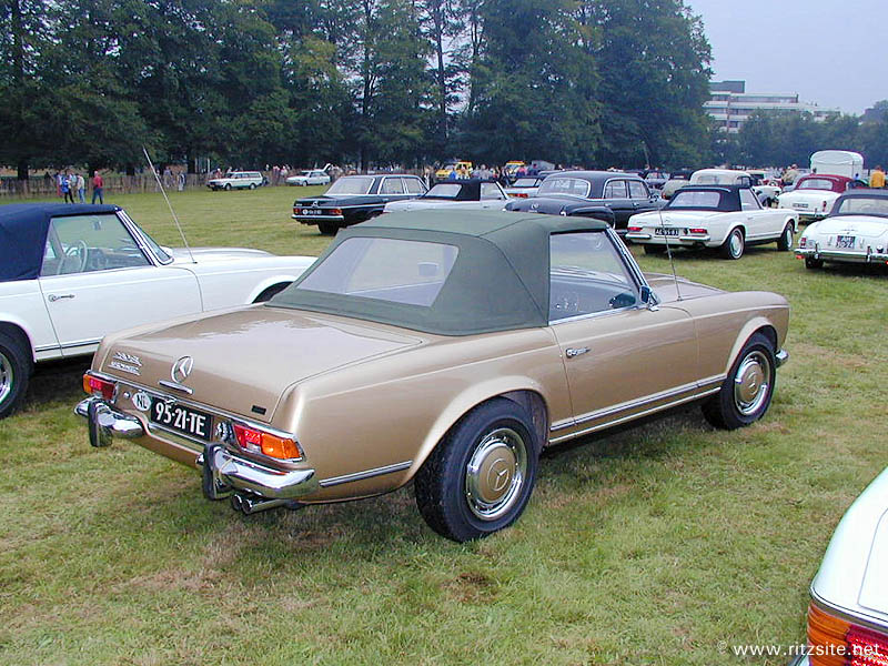 1971_Mercedes_280_SL_tan_r3q.JPG