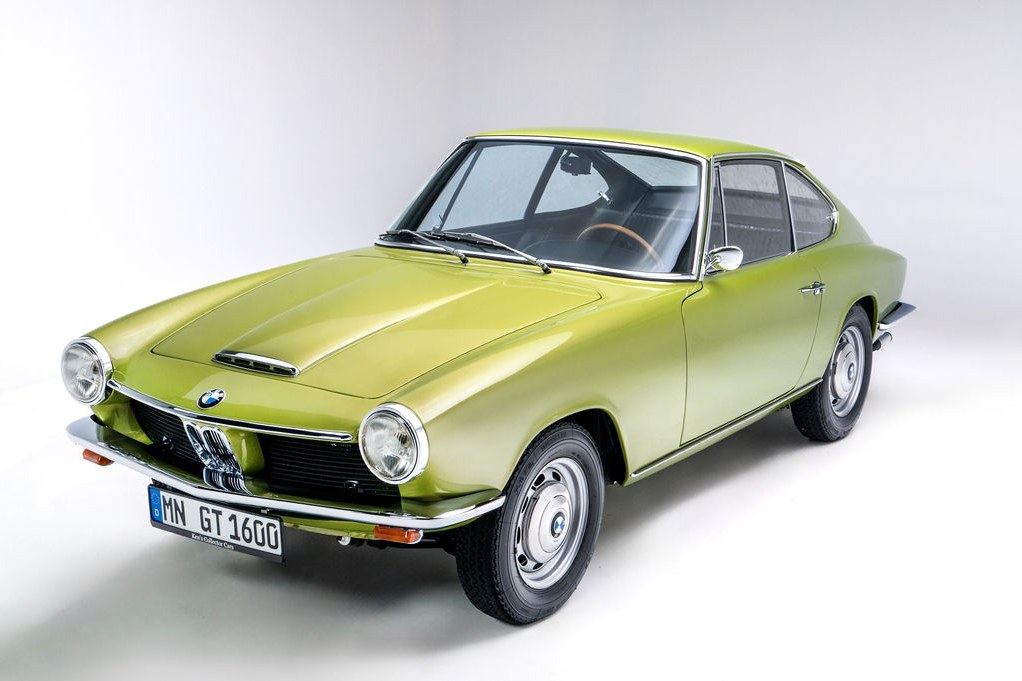 bringatrailer.com